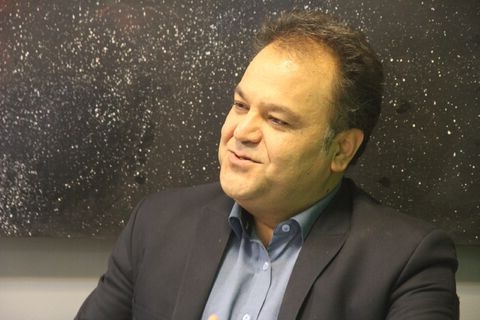 ما در سراشیبی افول اقتصادی هستیم که این آسیب‌های جبران‌ناپذیری در حوزه اقتصادی و اجتماعی ایجاد می‌کند