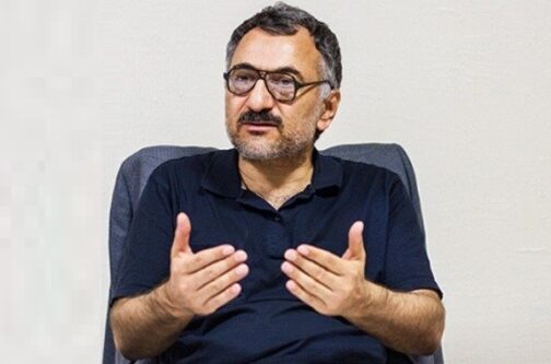 ایران با سرعت بسیار زیادی در حال پیشرفت به سمت مدرنیته و جامعه مدنی سطح بالاتر و دموکراسی است