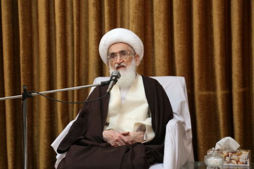 مسوولان بدانند که در برابر جایگاهی که دارند باید پاسخگو باشند