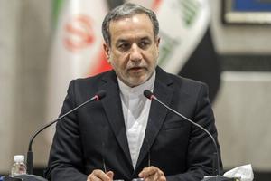 عراقچی:روندبازگشت مهاجران افغان بتدریج وآبرومندانه خواهدبود